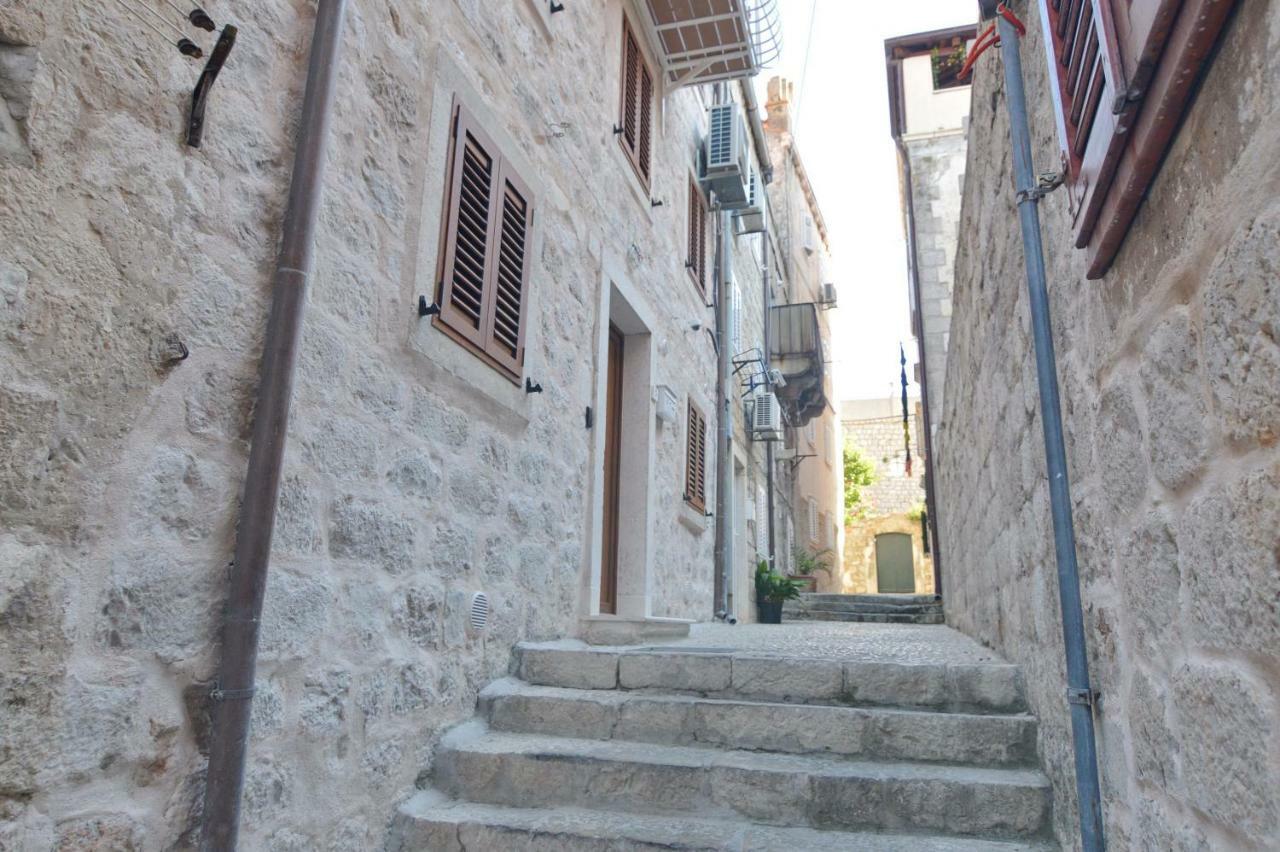 Madonna Della Strada * Dubrovnik