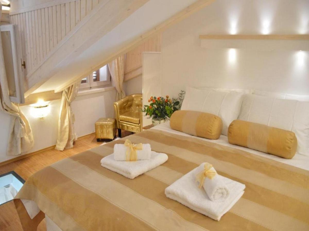 Madonna Della Strada Apartment