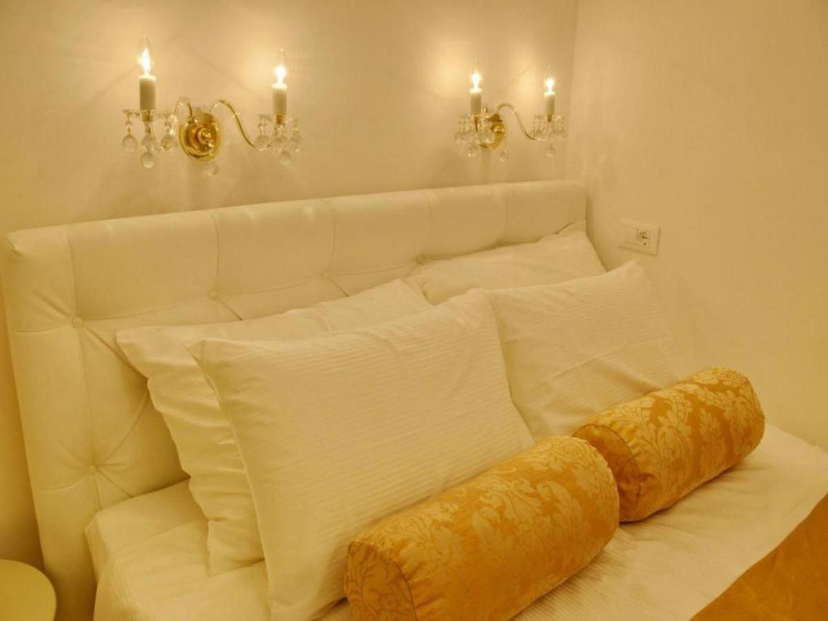 Madonna Della Strada Apartment *